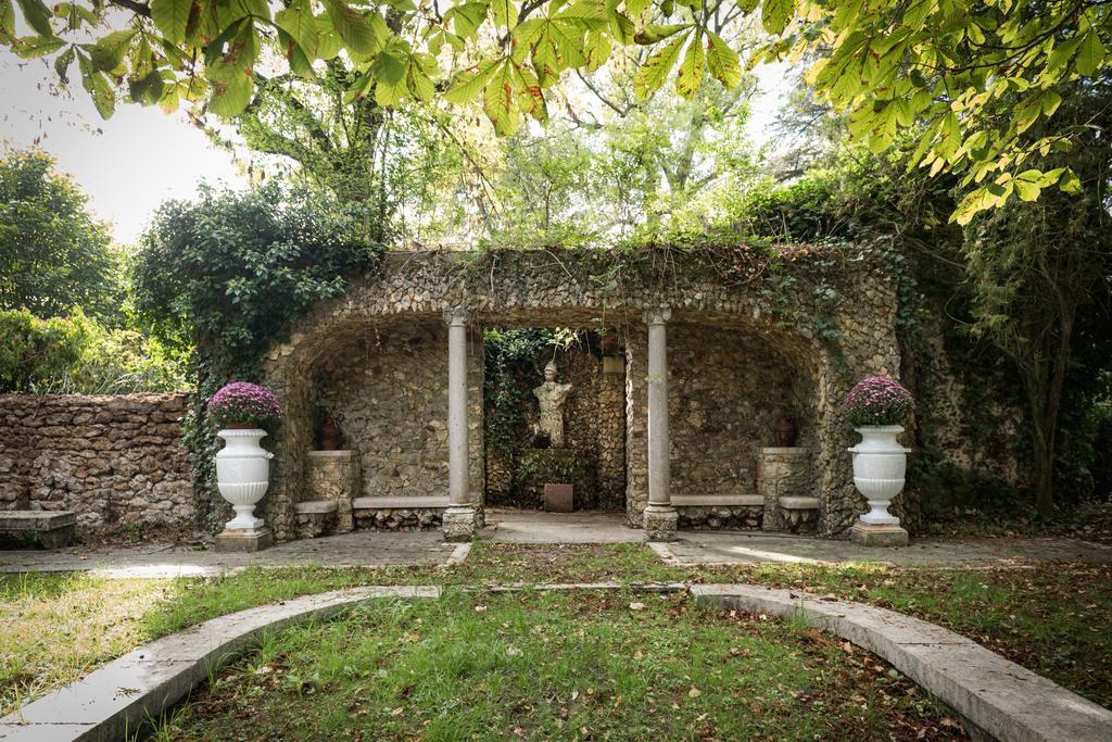 Domaine De Marguerite Bed & Breakfast Janvry (Essonne)